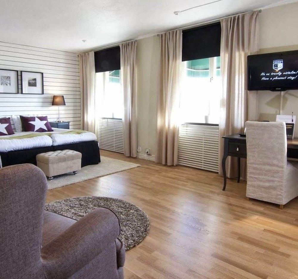 Hotell Tinget Sala Exteriér fotografie